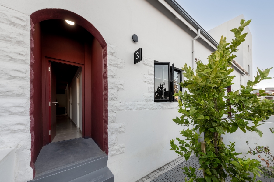 36 Bedroom Property for Sale in Observatory Western Cape